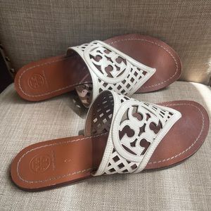 Tory Burch size 10. Good used condition. Any wear is shown in pictures